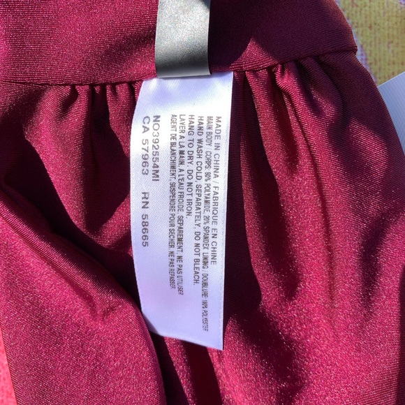 Leith Burgundy Tie Front Bandeau Bikini Top Large - Picture 8 of 8